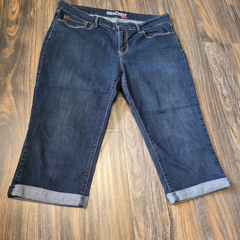 Denizen from Levis Womens Dark Wash Essential Stretch Cuffed Capri Jeans Size 16